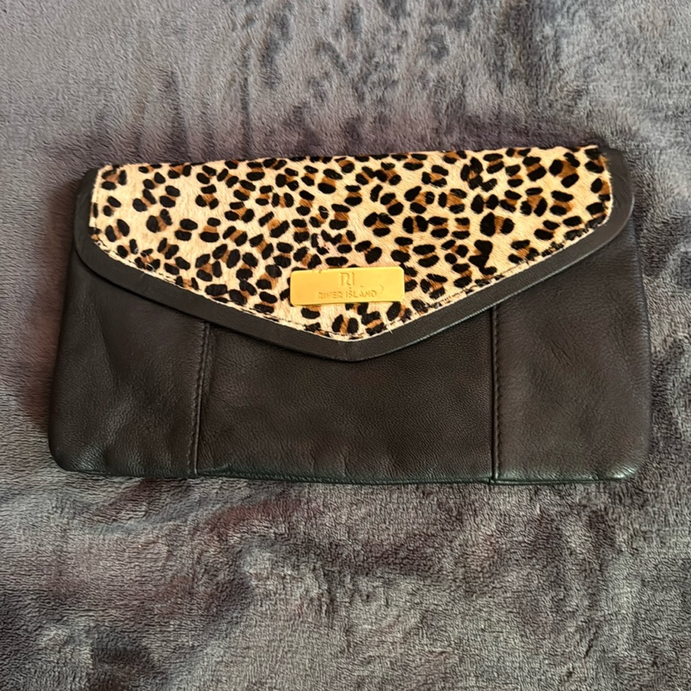 River Island Clutch leopard print